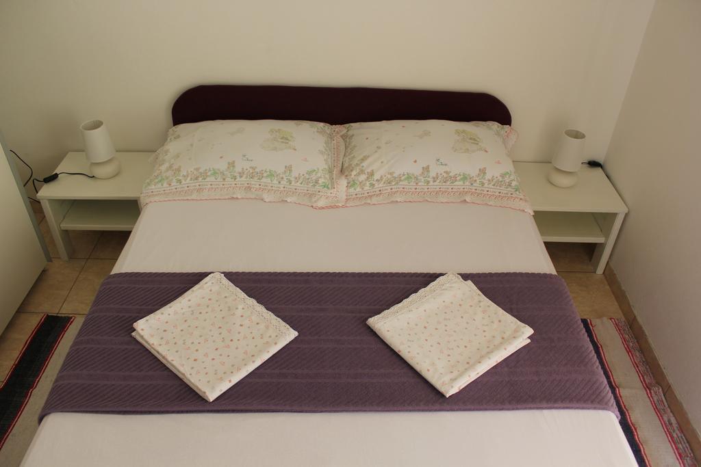 Apartments Istuk Вир Стая снимка