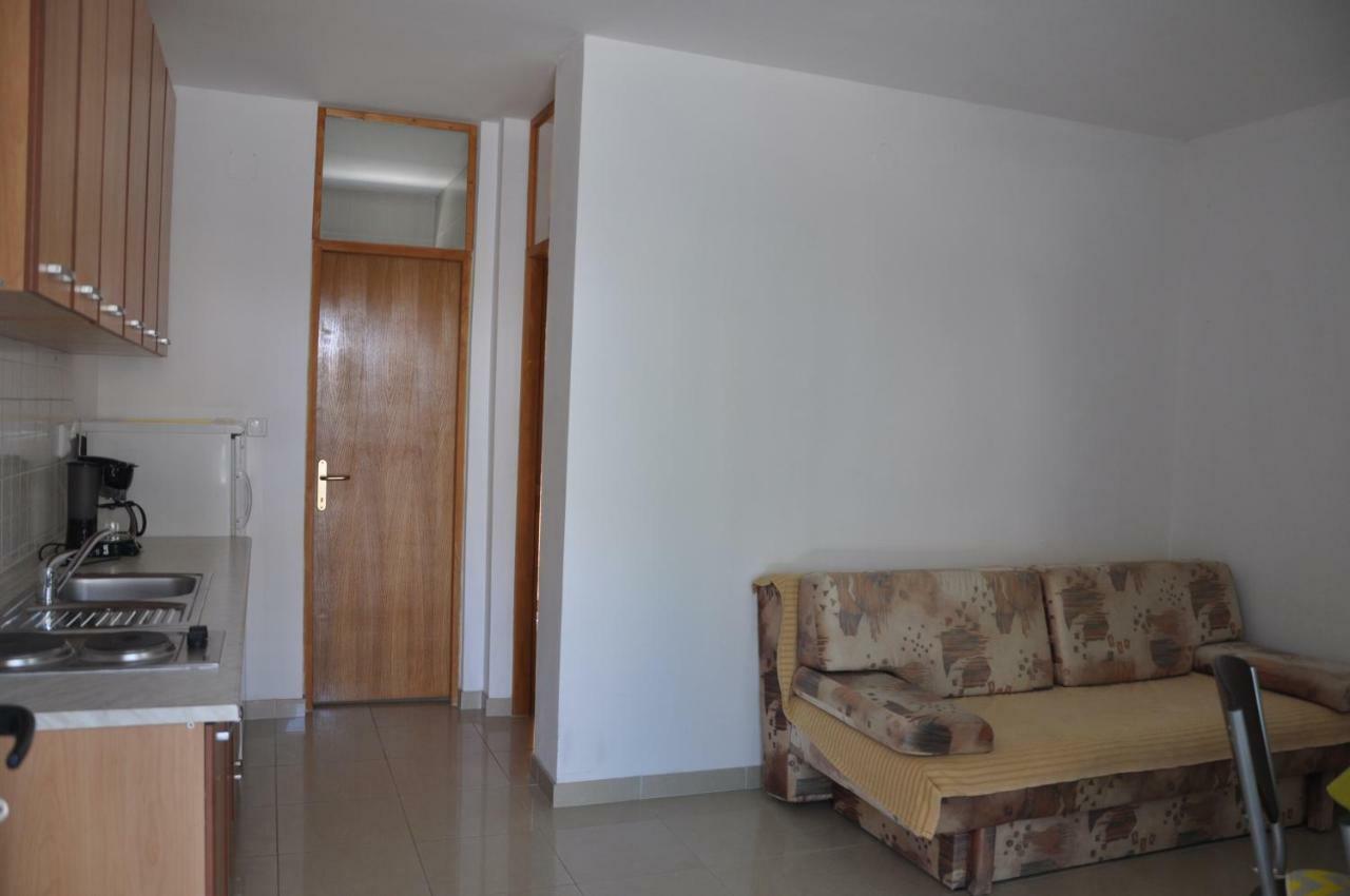 Apartments Istuk Вир Екстериор снимка